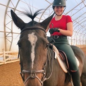 Meet your Posher, Kara